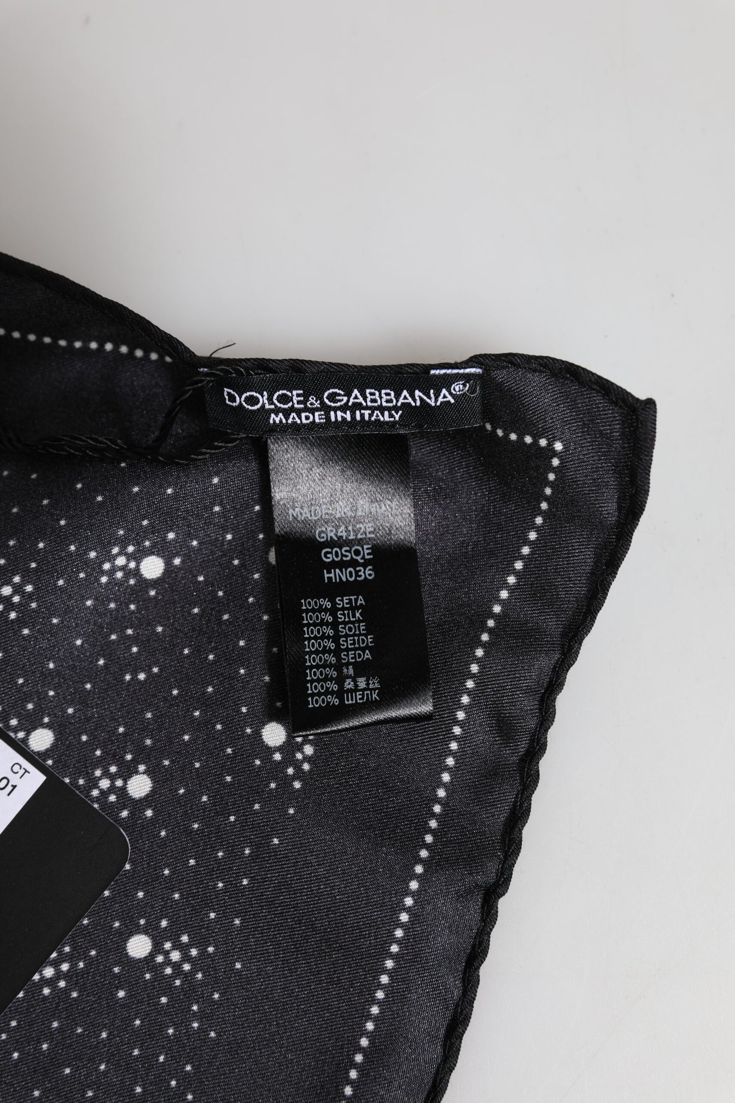 Dolce &amp; Gabbana Schwarz-Weiß bedruckter quadratischer Herren-Foulardschal