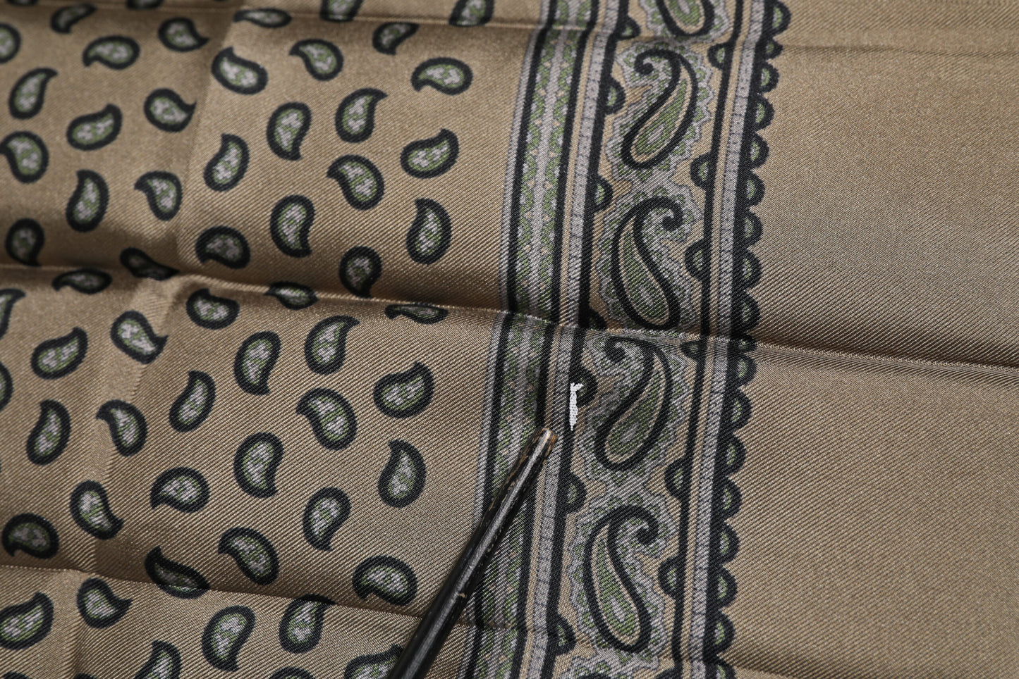 Dolce &amp; Gabbana Braun bedruckter Halswärmer Herren Foulardschal