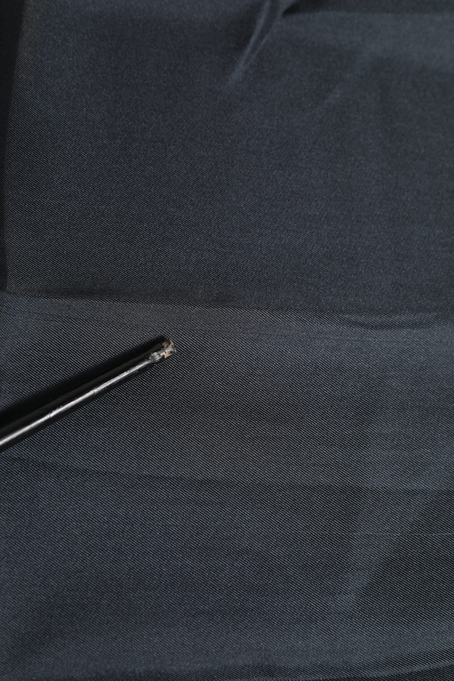 Dolce &amp; Gabbana Blauer quadratischer Foulard aus Seide mit DG-Krone für Herren