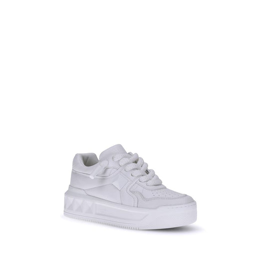 Valentino Garavani Sneaker aus weißem Kalbsleder mit klobiger Bos Taurus Sohle