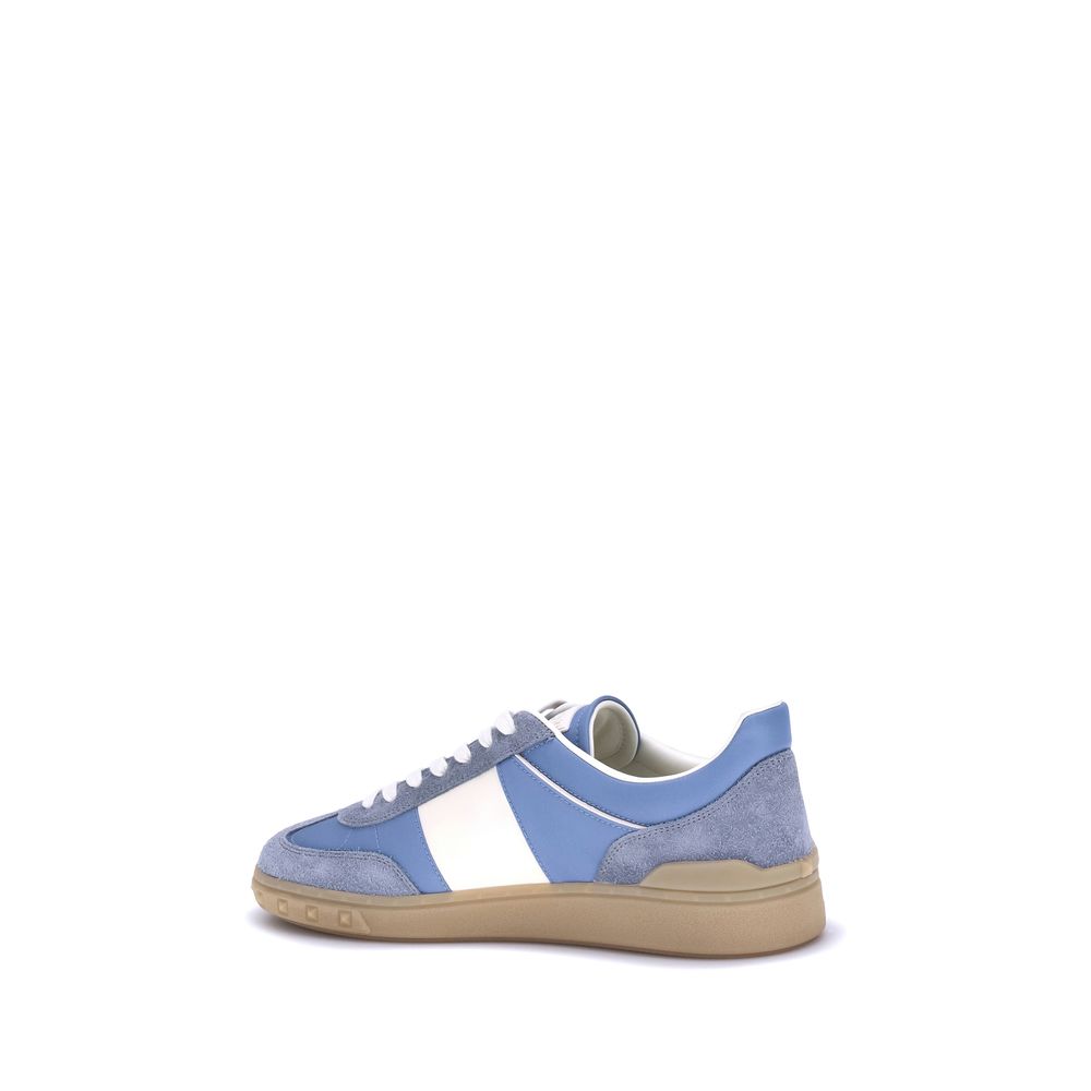 Valentino Garavani Hellblaue Gummi-Sneaker mit niedrigem Schaft