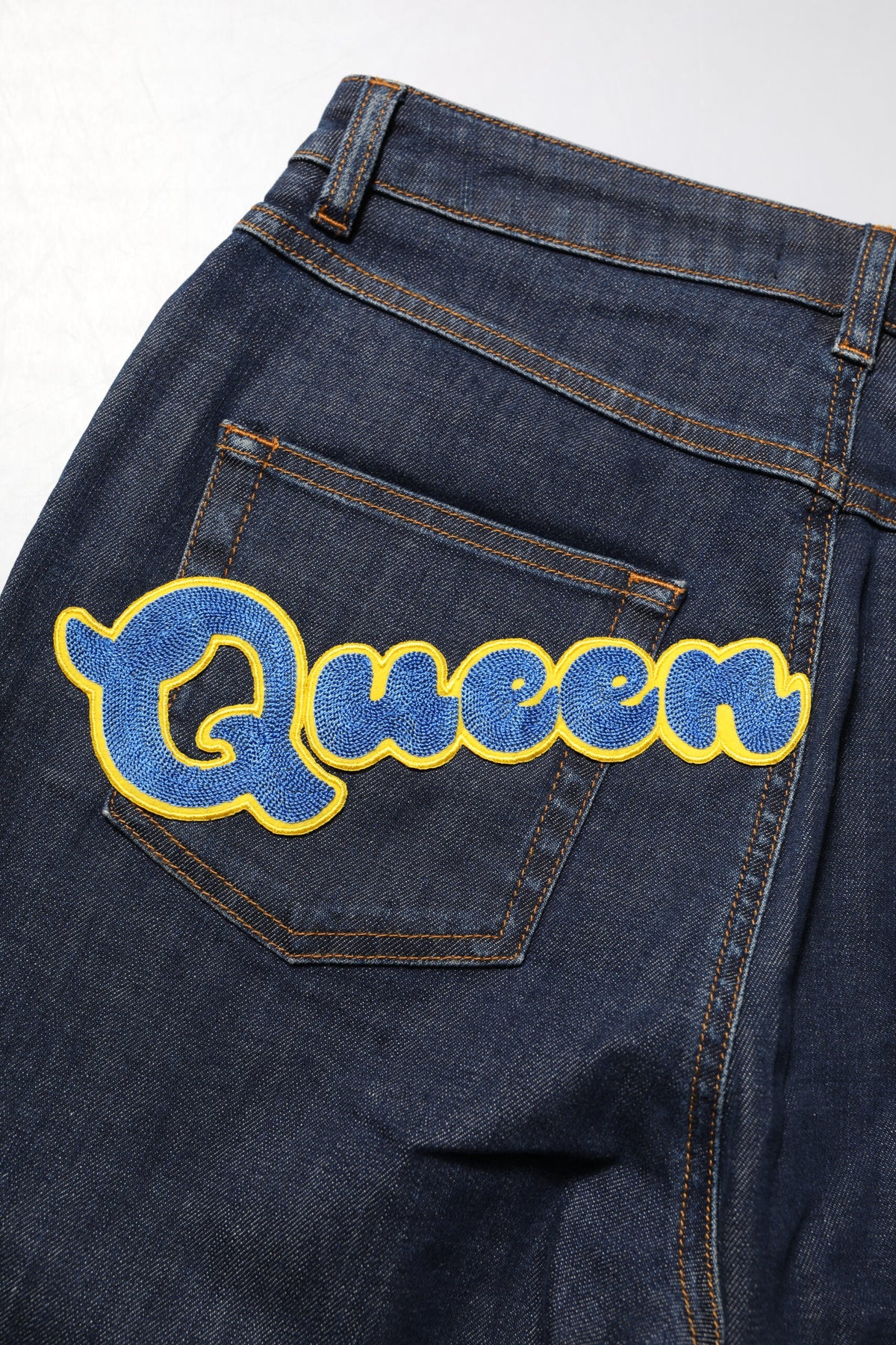 Dolce &amp; Gabbana Blue Queen Patch AUDREY Jeans mit mittlerer Taille