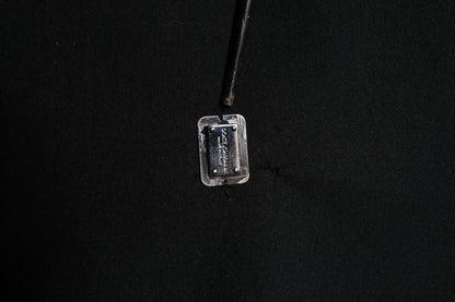 Dolce &amp; Gabbana – Schwarzer Modal-Pullover mit DG-Logo-Plakette