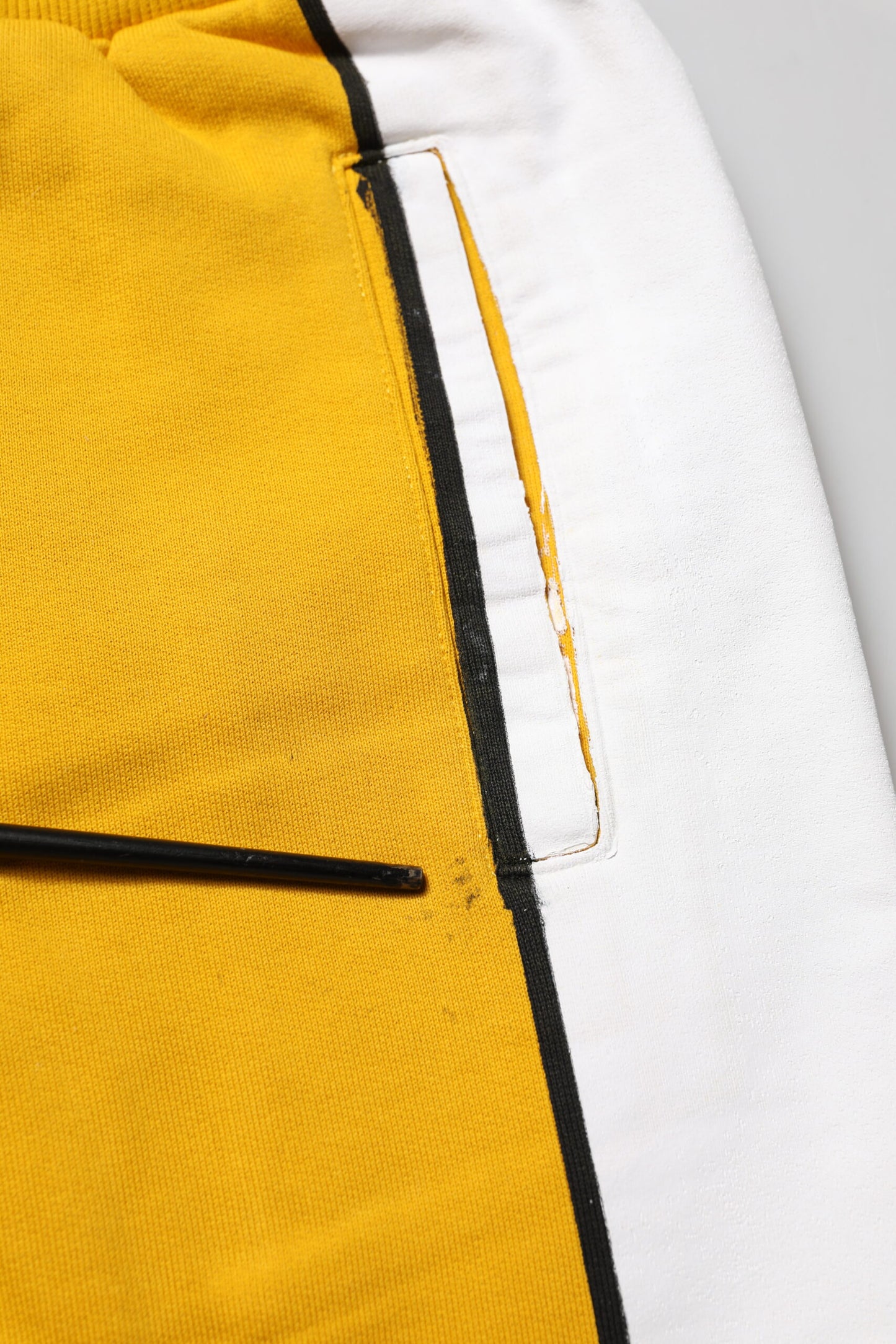 Dolce &amp; Gabbana – Jogginghose aus gelber Baumwolle