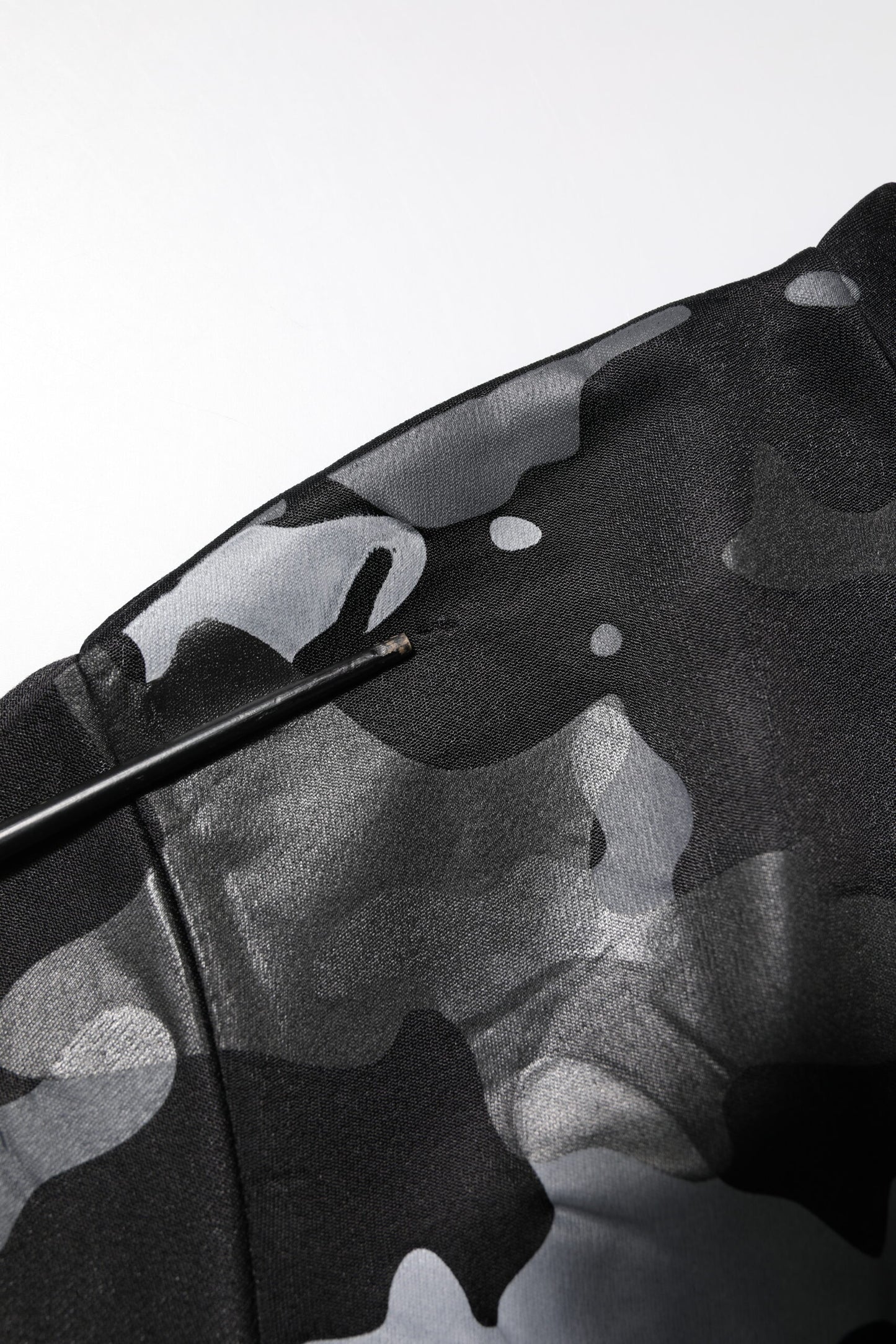 Dolce &amp; Gabbana Schwarzer Camouflage-Pullover