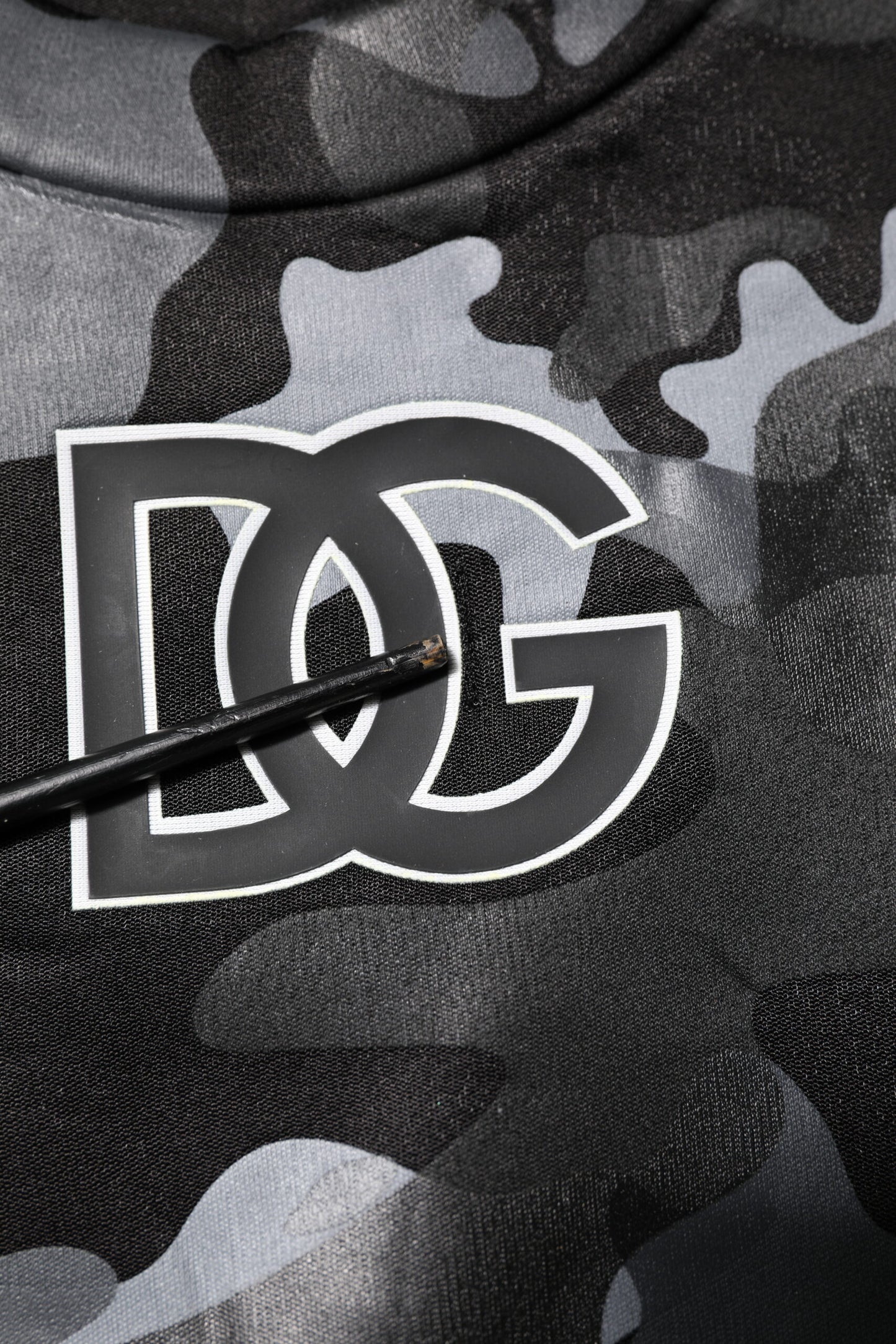 Dolce &amp; Gabbana Schwarzer Camouflage-Pullover