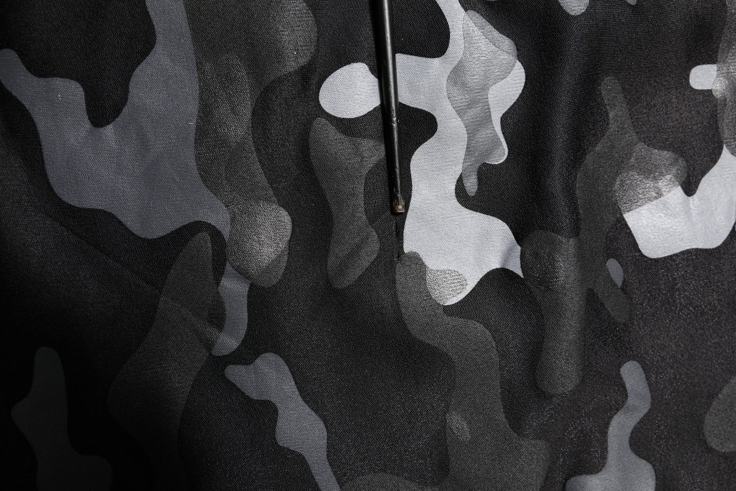 Dolce &amp; Gabbana Schwarzer Camouflage-Pullover