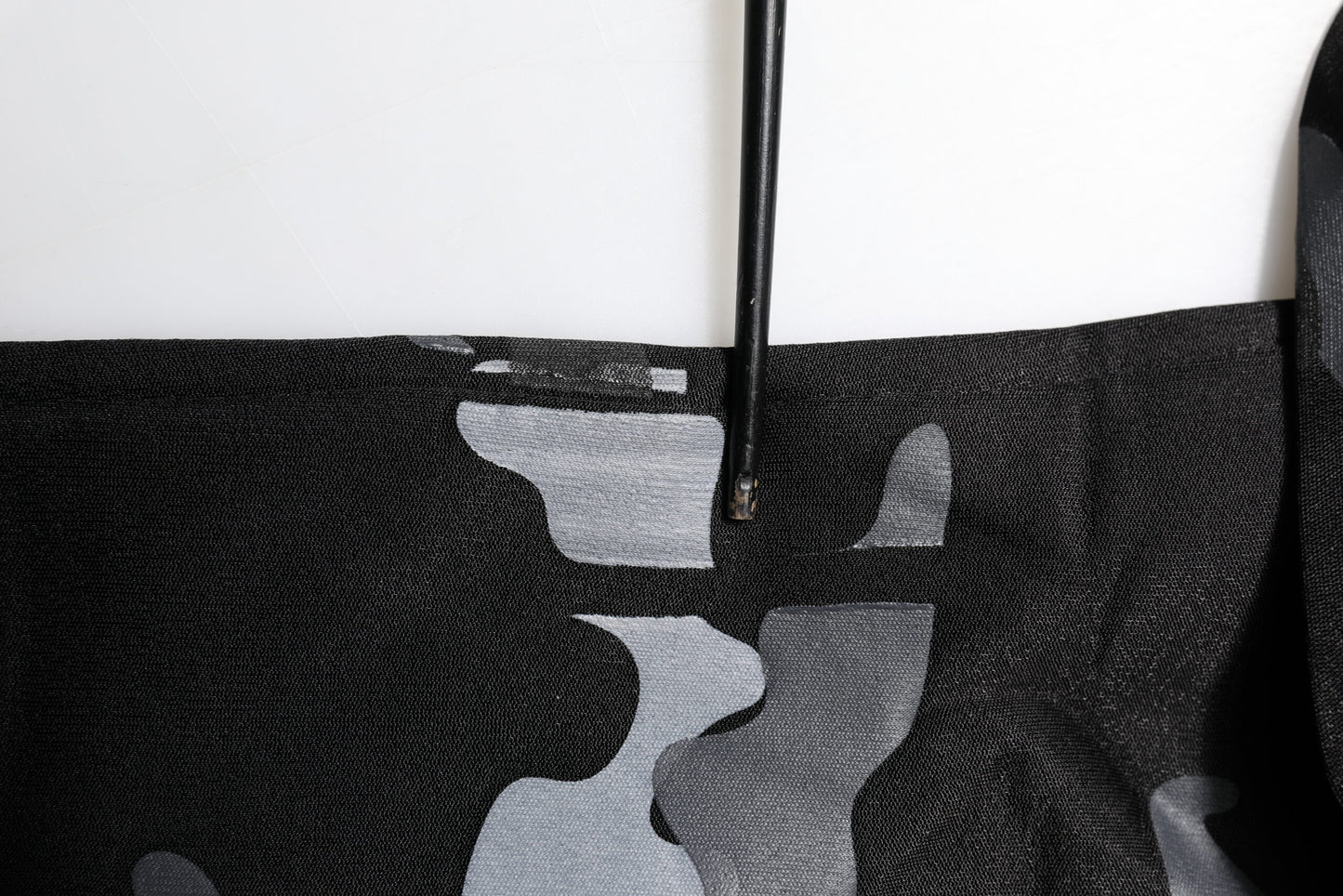 Dolce &amp; Gabbana Schwarzer Camouflage-Pullover