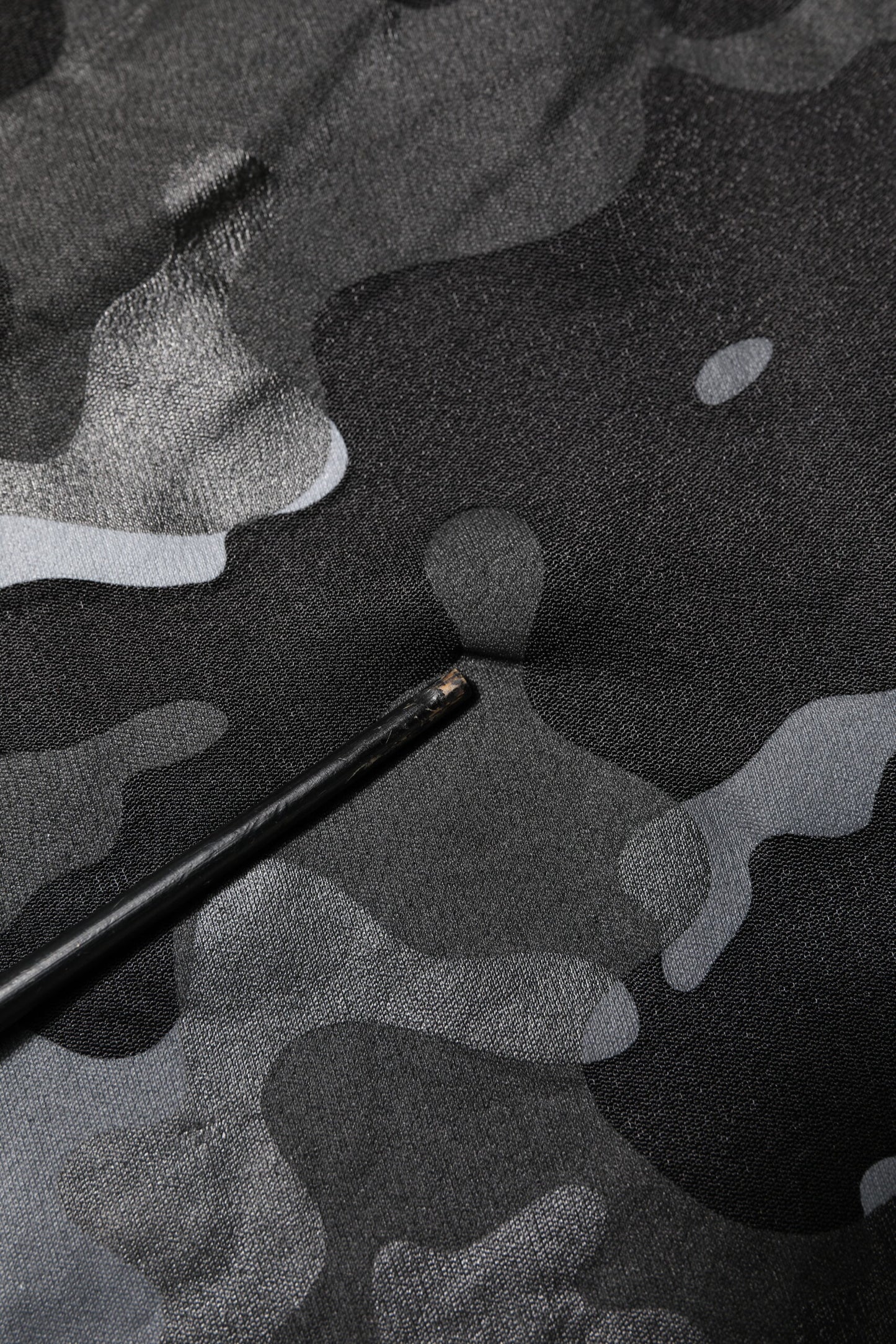 Dolce &amp; Gabbana Schwarzer Camouflage-Pullover