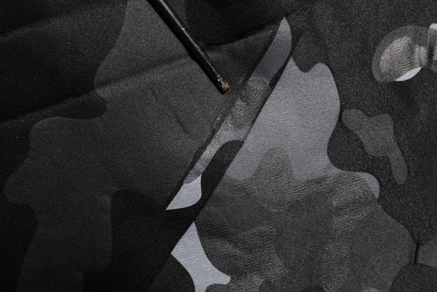 Dolce &amp; Gabbana Schwarzer Camouflage-Pullover