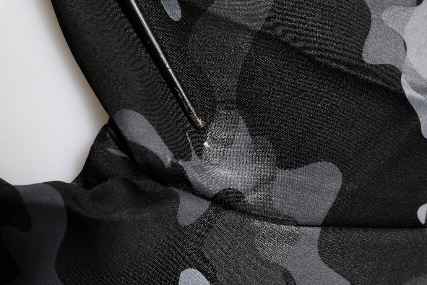 Dolce &amp; Gabbana Schwarzer Camouflage-Pullover