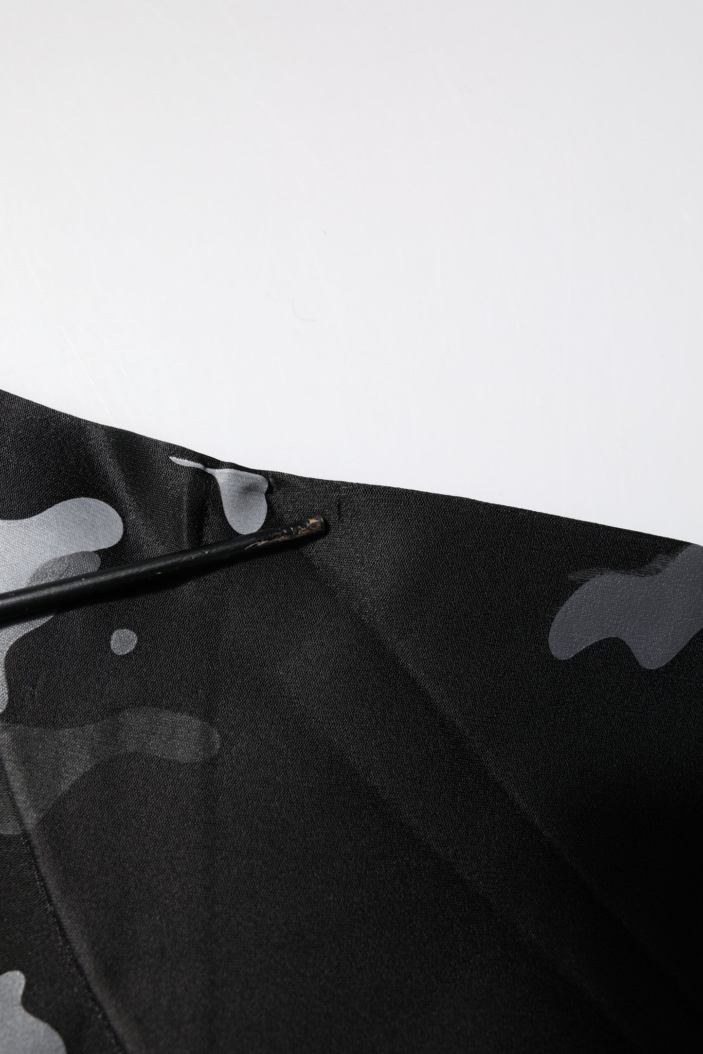 Dolce &amp; Gabbana Schwarzer Camouflage-Pullover