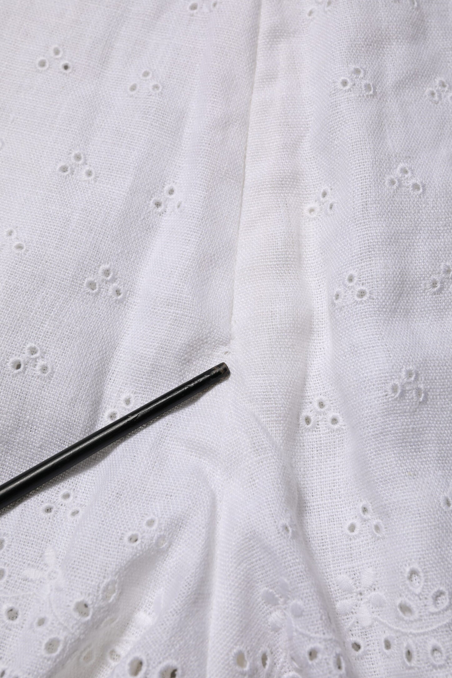 Dolce &amp; Gabbana – Weiße Hotpants-Shorts aus Leinen mit hoher Taille