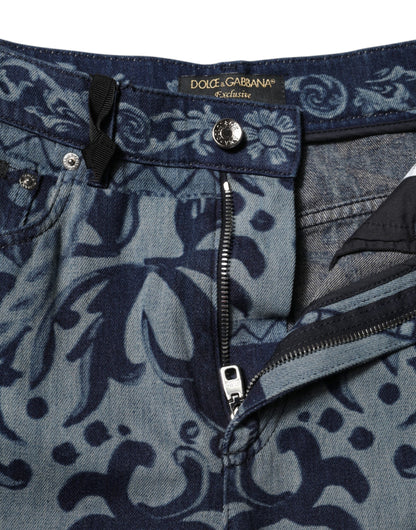 Dolce &amp; Gabbana – Blaue, konisch zulaufende Jeans aus Denim mit Grafikdruck 