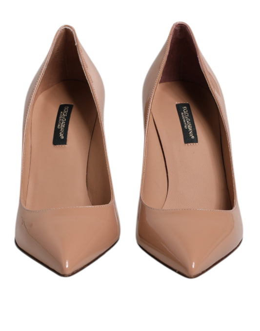 Dolce &amp; Gabbana – Pumps aus Lackleder in Beige mit Stilettoabsatz
