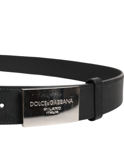 Dolce &amp; Gabbana – Klassischer Gürtel aus schwarzem Leder mit Metall-Logoschnalle