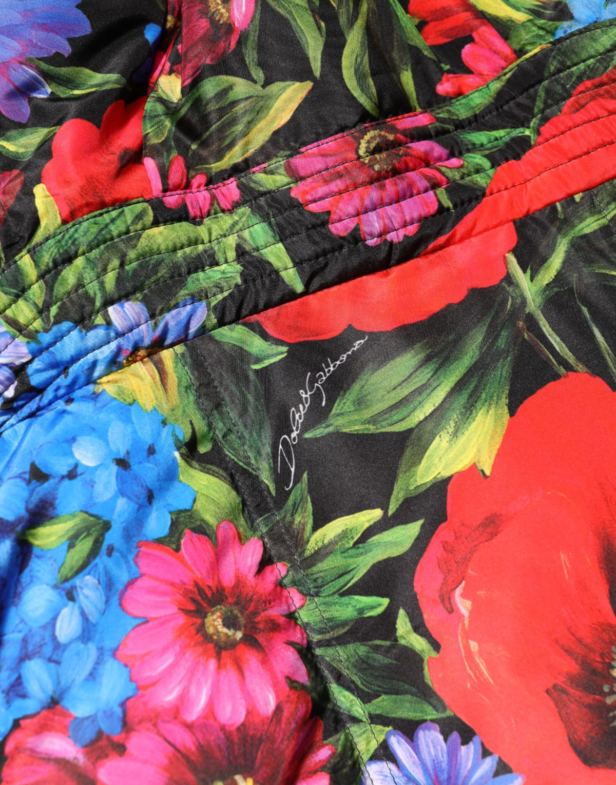 Dolce &amp; Gabbana – Puffermantel mit Kapuze und mehrfarbigem Blumenmuster