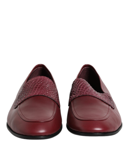 Dolce &amp; Gabbana – Formelle Slipper aus burgunderrotem Kalbsleder