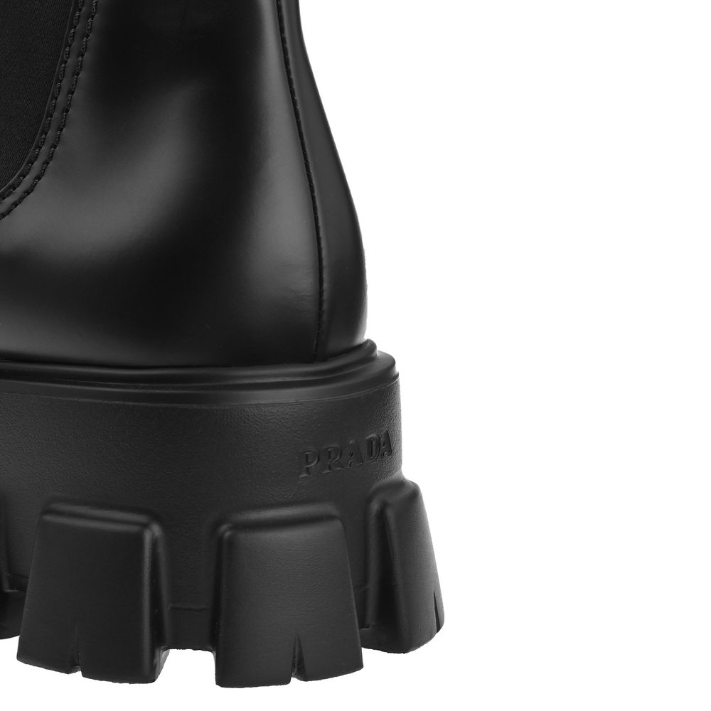 Prada Monolith Ankle Boots aus Leder