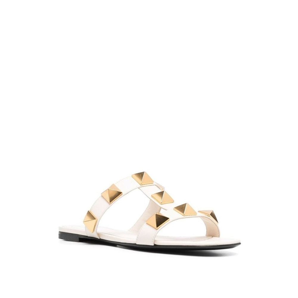 Valentino Garavani – Roman – Flache Ledersandalen mit Nieten