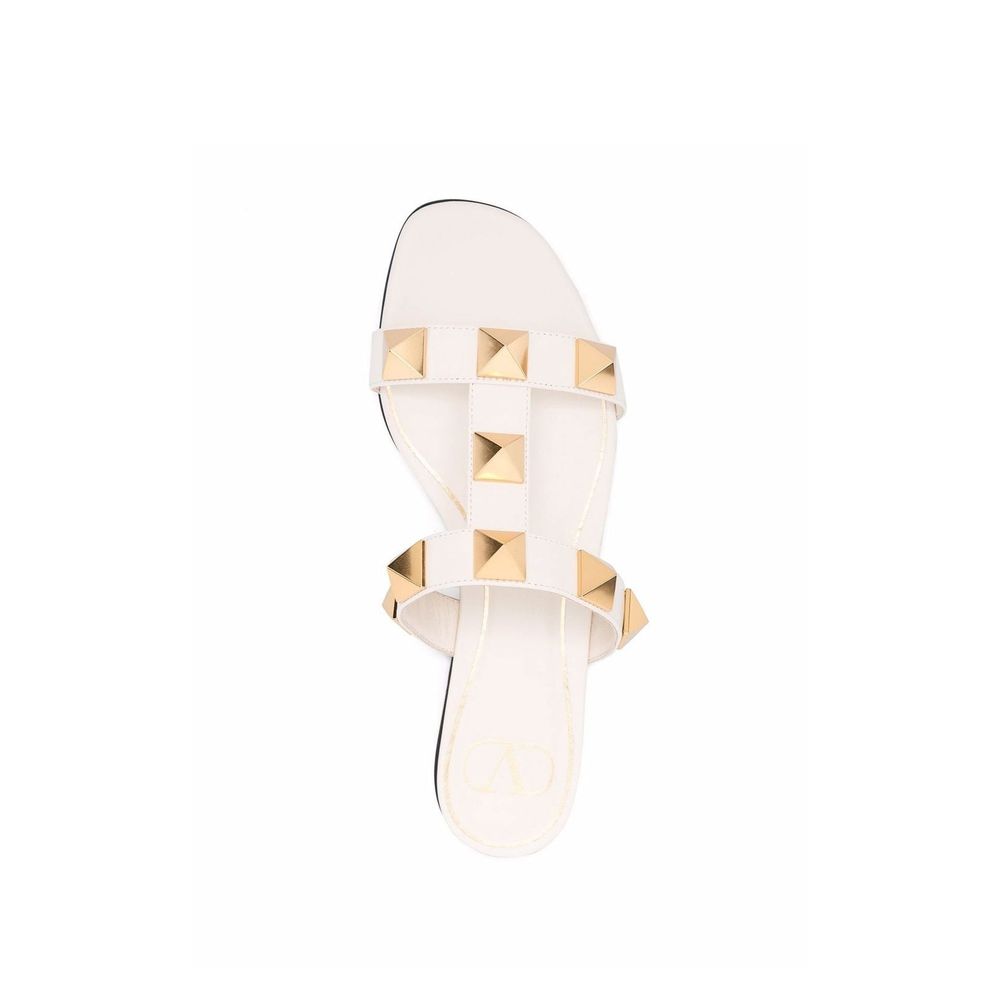 Valentino Garavani – Roman – Flache Ledersandalen mit Nieten