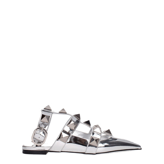 Valentino Garavani – Flache Sandalen aus grauem Leder