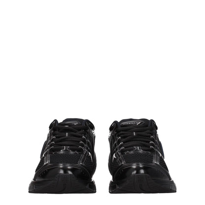 Givenchy – Sportliche Sneaker aus schwarzem Stoff