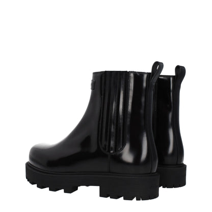 Schwarze Ankle Boots aus Leder von Givenchy