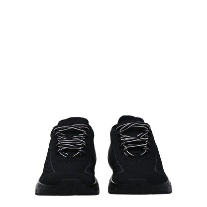 Givenchy – Sportliche Sneaker aus schwarzem Stoff