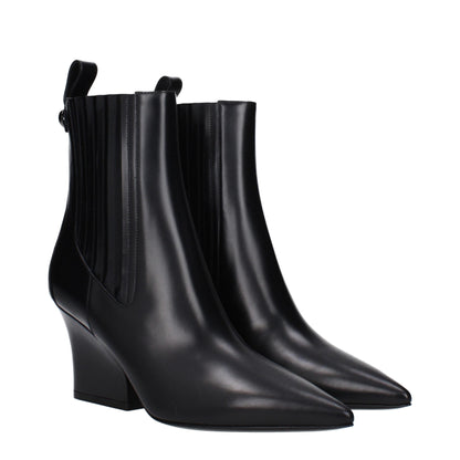 Valentino Garavani – Schwarze Lederstiefeletten