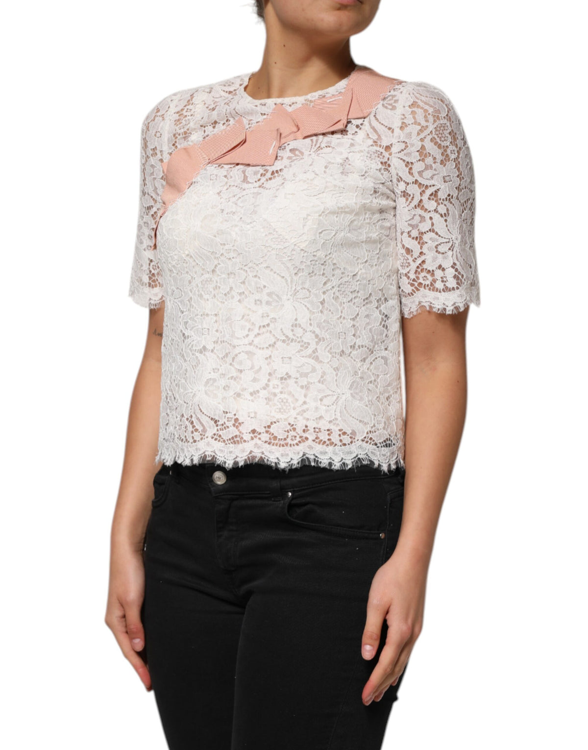 Dolce &amp; Gabbana – Weiße Bluse mit Blumenspitze und kurzen Ärmeln