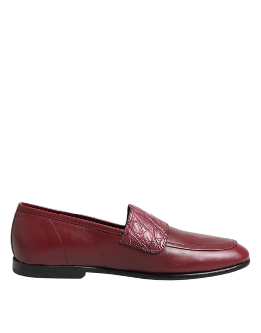 Dolce &amp; Gabbana – Formelle Slipper aus burgunderrotem Leder