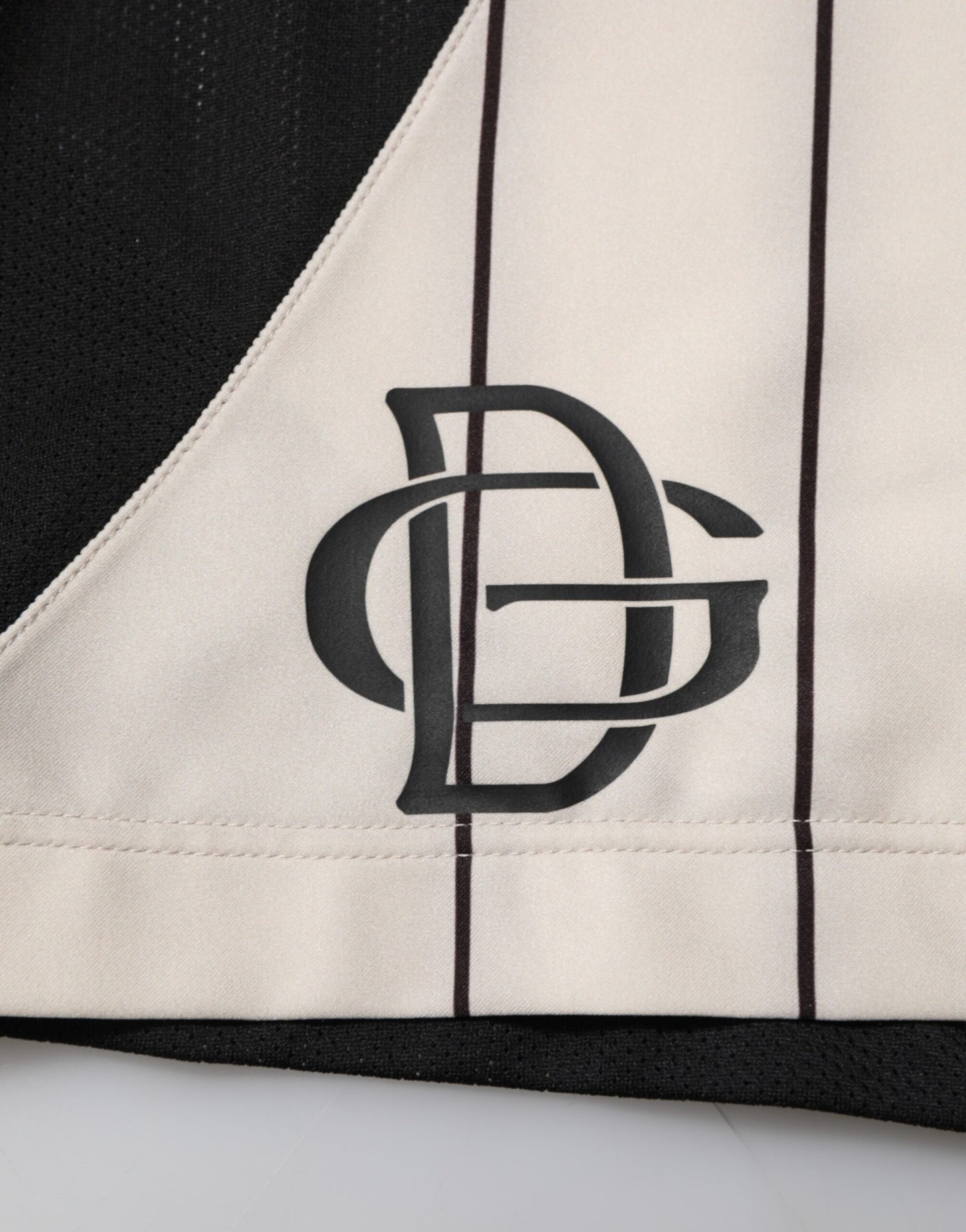 Dolce &amp; Gabbana – Sweatshorts aus Polyester mit DG-Logo in Off-White