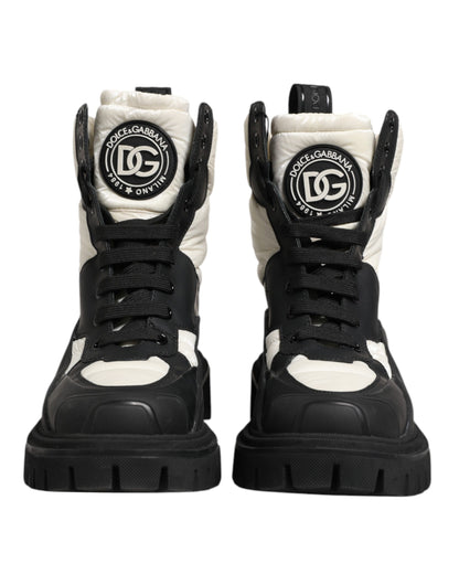 Dolce &amp; Gabbana – Gepolsterte, wadenhohe Schnürstiefel in Schwarz und Weiß