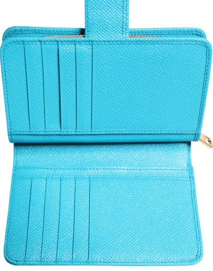 Dolce &amp; Gabbana Hellblaue, zweifach faltbare Clutch aus Leder im Kontinentalstil