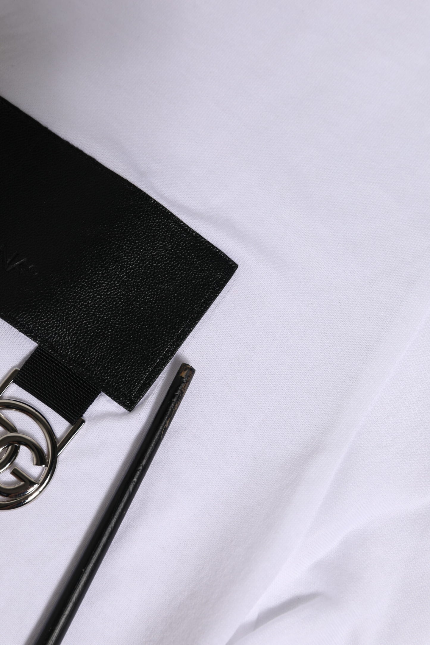 Dolce &amp; Gabbana – Weißes T-Shirt mit Rundhalsausschnitt und kurzen Ärmeln und Logo