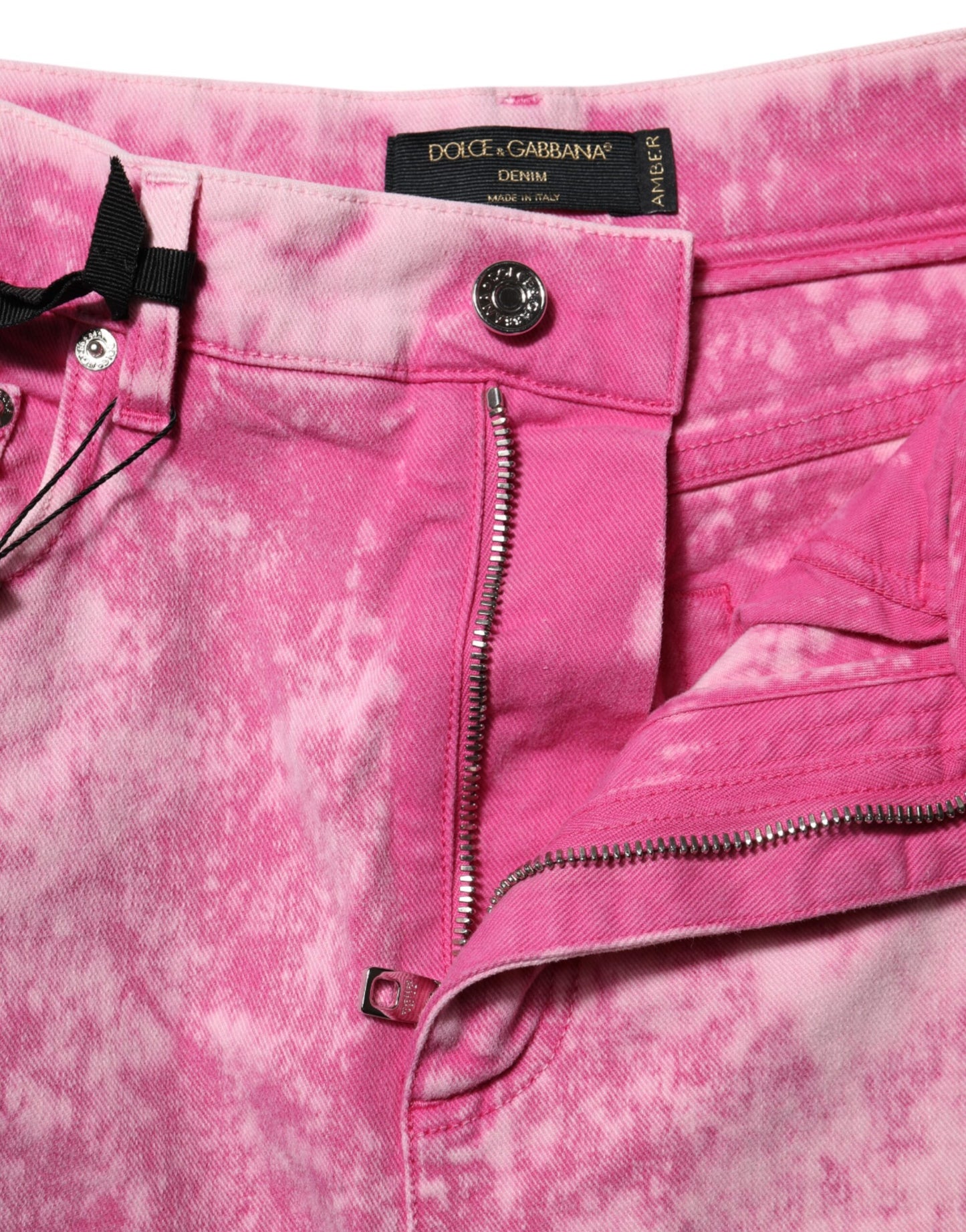 Dolce &amp; Gabbana – Hoch taillierte, schmal zulaufende Jeans aus Denim in Rosa mit Batikmuster