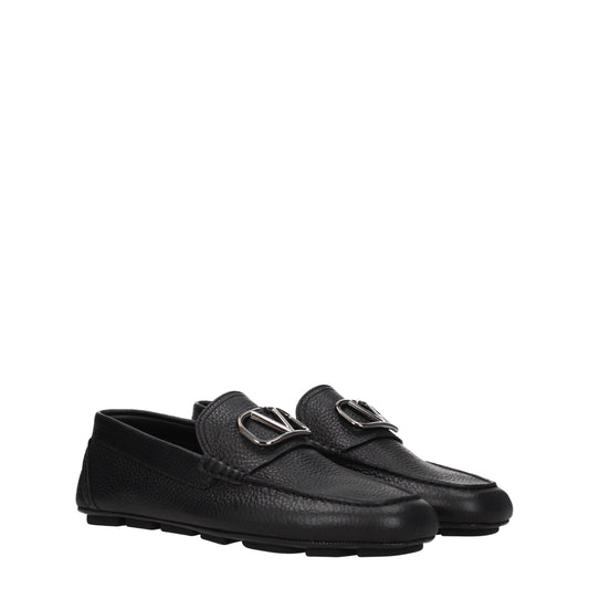 Valentino Garavani – Slip-On-Loafer aus schwarzem Leder