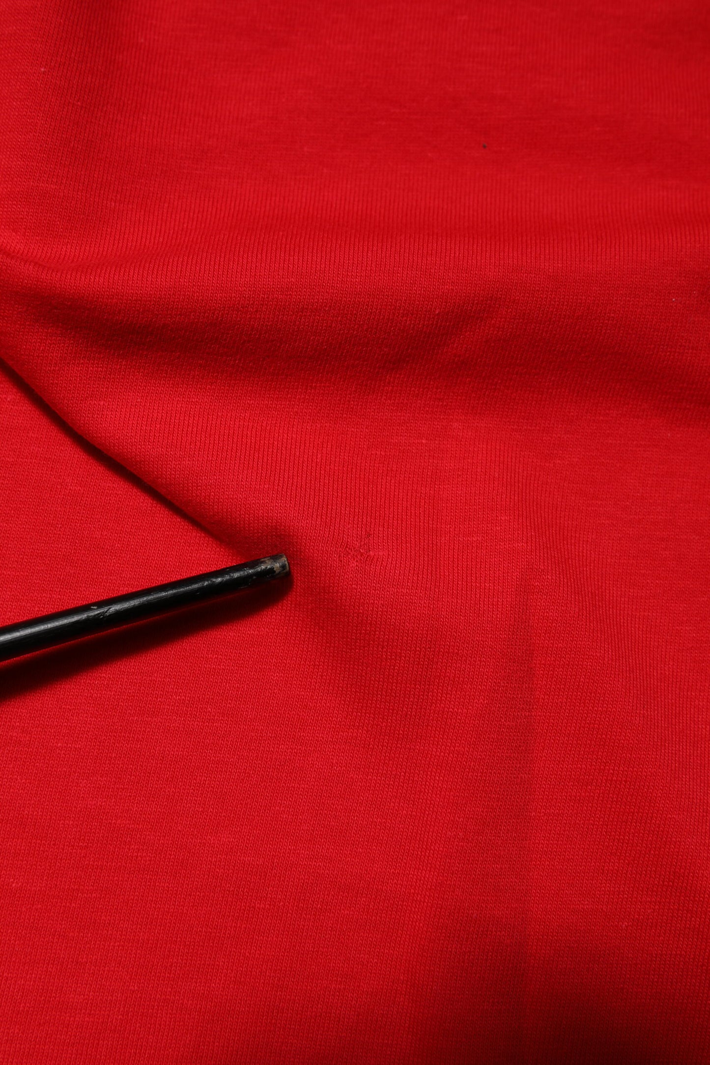 Dolce &amp; Gabbana – Rotes T-Shirt mit Rundhalsausschnitt und kurzen Ärmeln