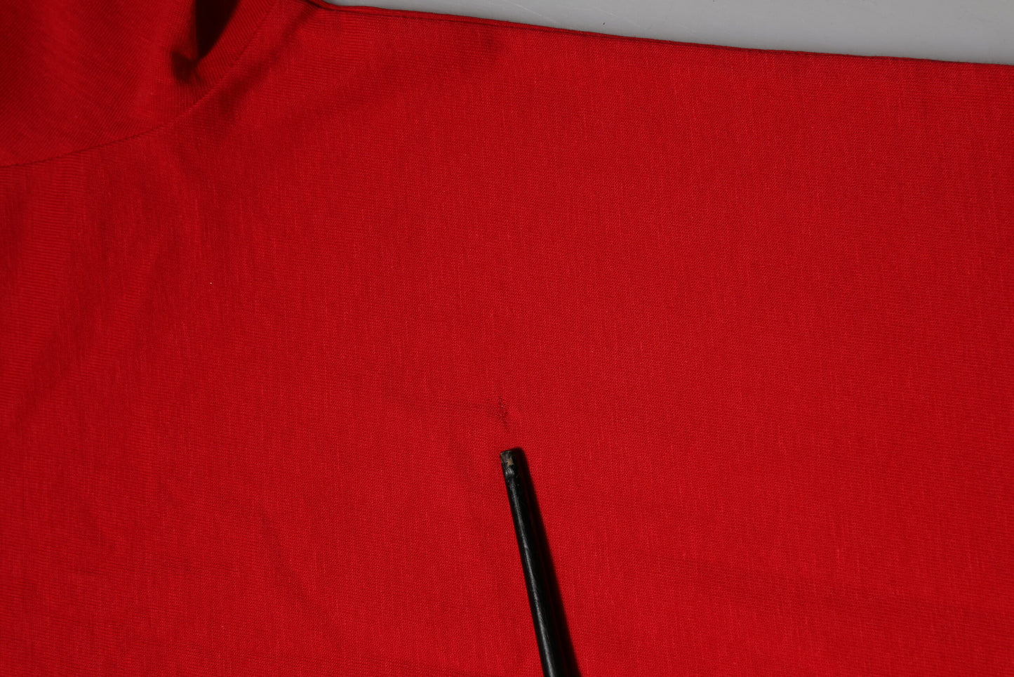 Dolce &amp; Gabbana – Rotes T-Shirt mit Rundhalsausschnitt und kurzen Ärmeln