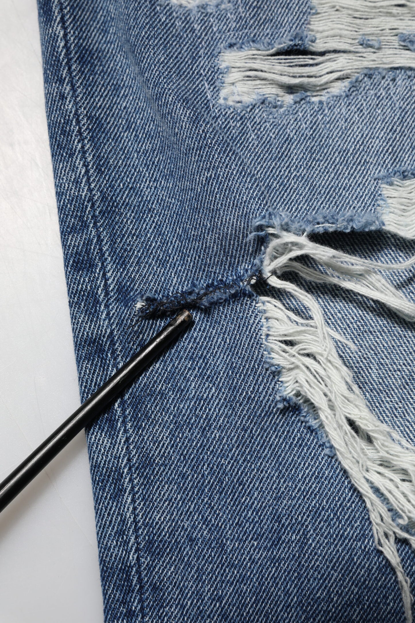 Dolce &amp; Gabbana Blaue zerfetzte Jeans mit hoher Taille für Damen