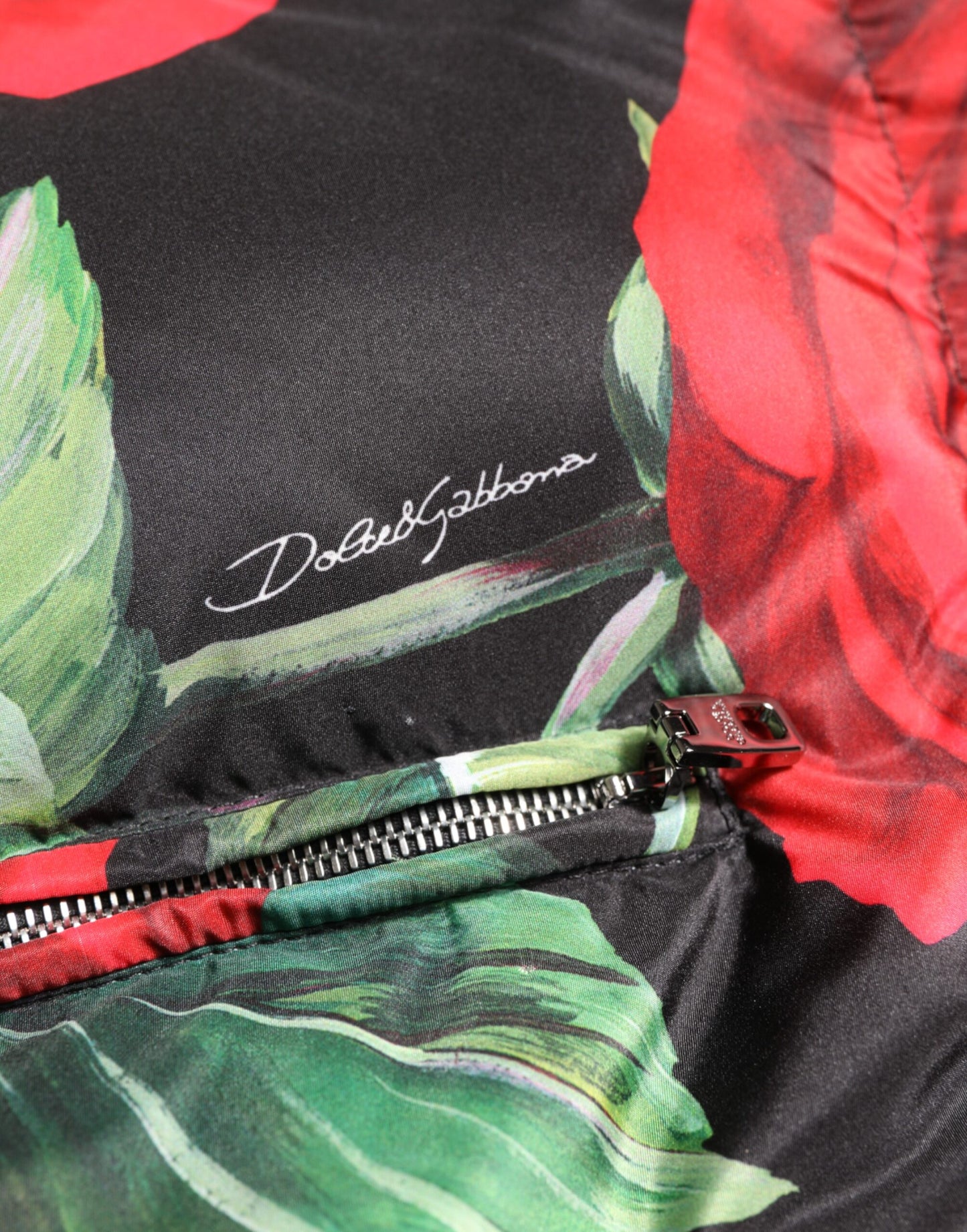 Dolce &amp; Gabbana – Puffermantel mit mehrfarbigem Blumenmuster und durchgehendem Reißverschluss