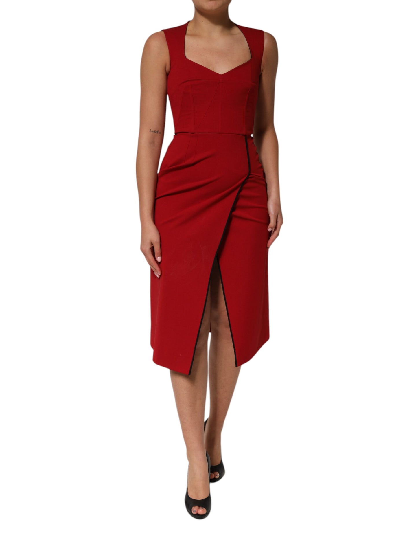 Dolce &amp; Gabbana – Rotes Midi-Etuikleid aus Viskose-Stretch mit Schlitz