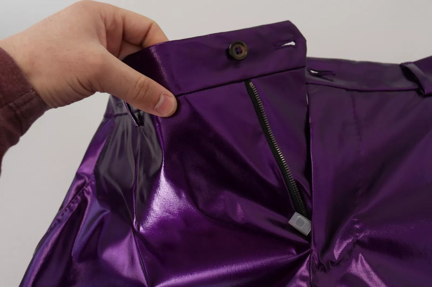 Dolce &amp; Gabbana – Lilafarbene, gerade Hose aus metallischem Nylon