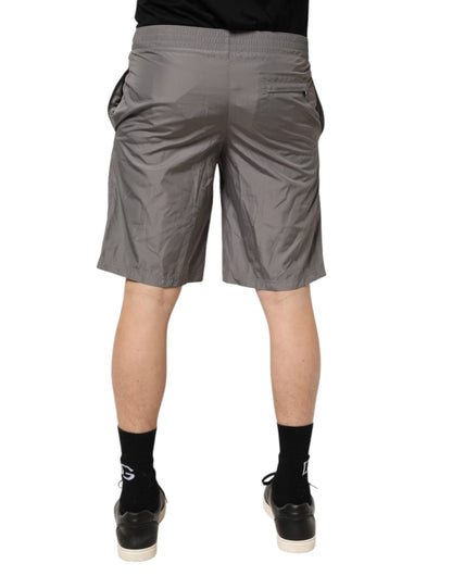 Dolce &amp; Gabbana Hellgraue Nylon-Shorts mit elastischer Taille