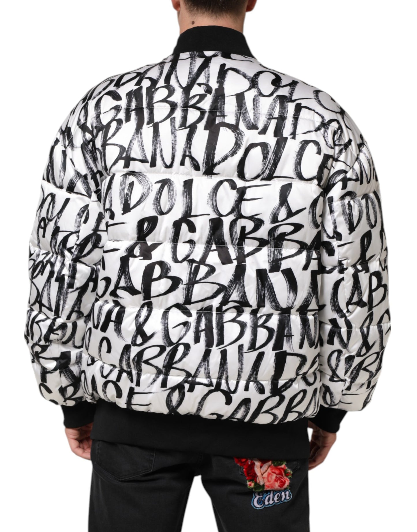 Dolce &amp; Gabbana – Puffer-Bomberjacke mit Graffiti-Logo in Weiß und Schwarz