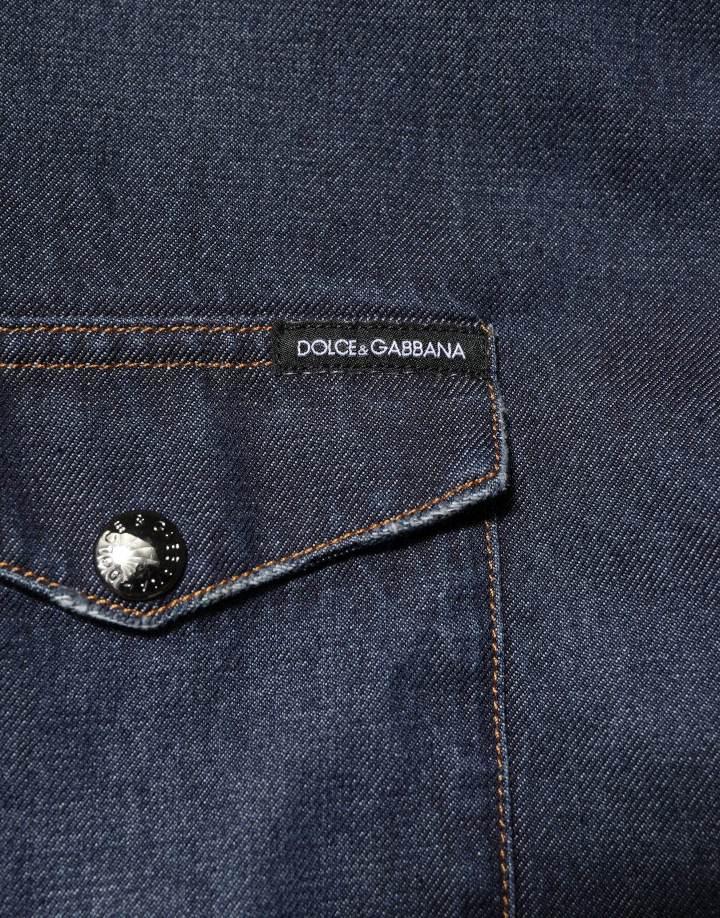 Dolce &amp; Gabbana Blaues Denim-Knopf-Lässiges Logo-Patch-Herrenhemd