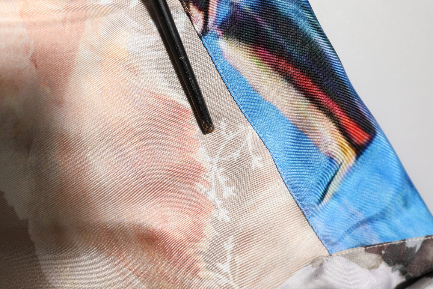 Dolce &amp; Gabbana Lässiges Kurzarmhemd mit mehrfarbigem Print