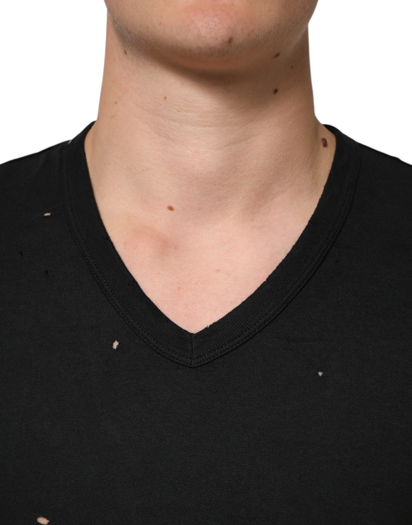 Dolce &amp; Gabbana – Schwarzes Herren-T-Shirt aus zerfetztem Baumwoll-Logo mit V-Ausschnitt