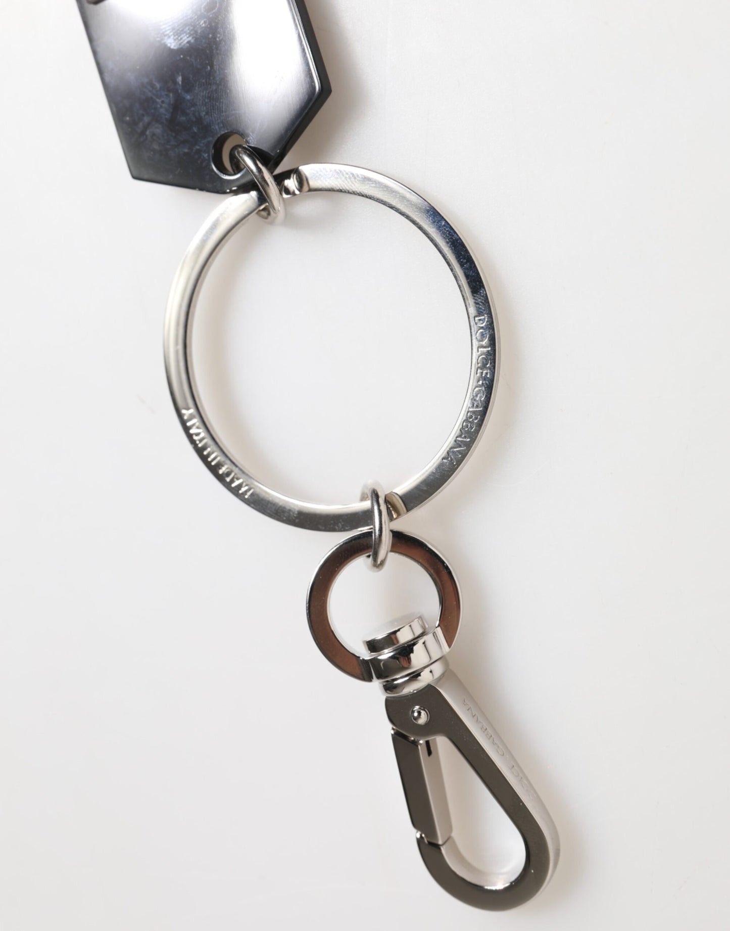 Dolce &amp; Gabbana Schwarzes Sintglas-Plakette DG-Logo Metallplatte Schlüsselanhänger Schlüsselanhänger